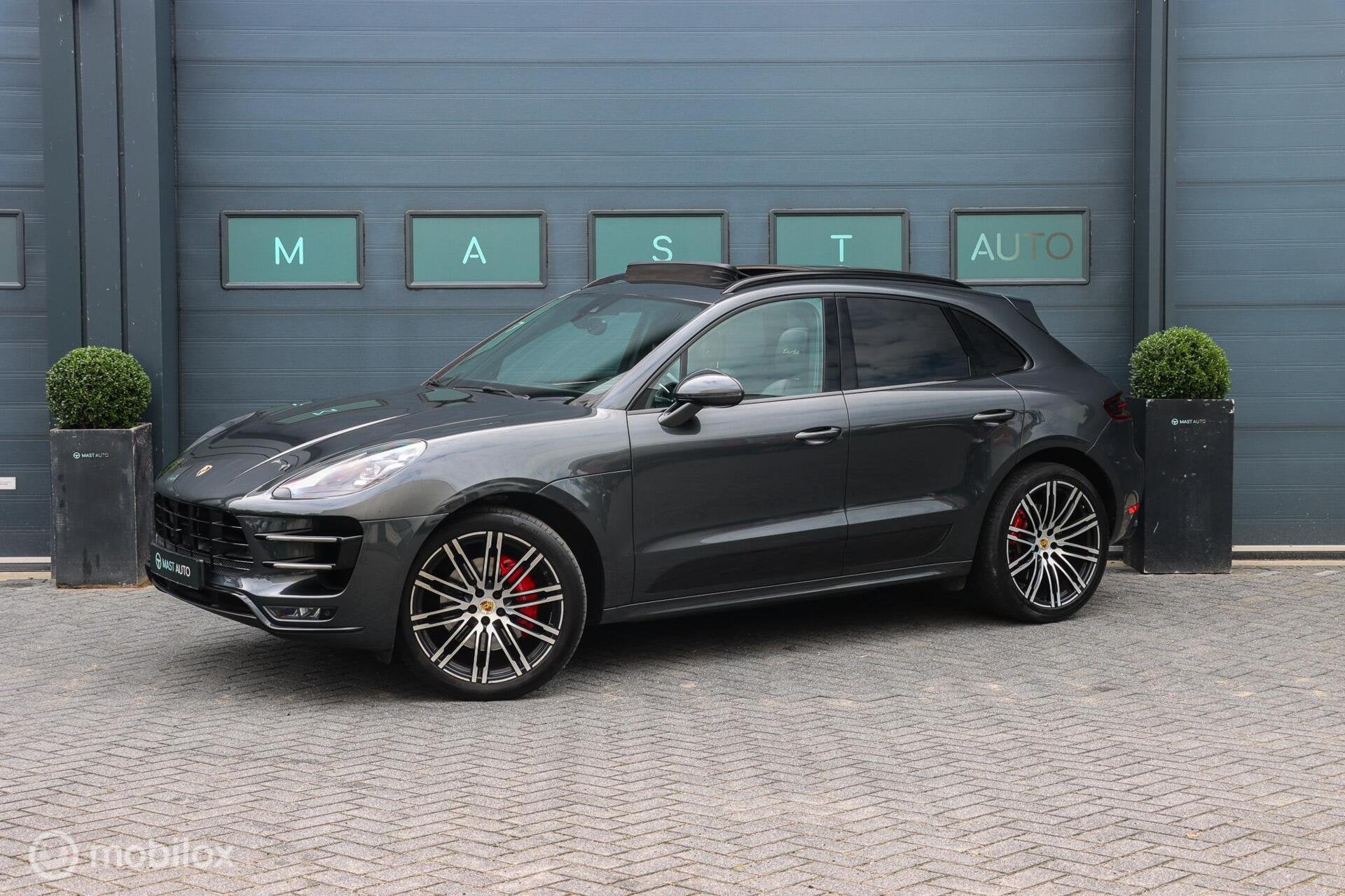 Porsche Macan 3.6 Turbo|PANO|LUCHTVERING|BOSE|ACC|MEMORY|ALC, Auto's, Automaat, Gebruikt, Automatische klimaatregeling, 11 km/l