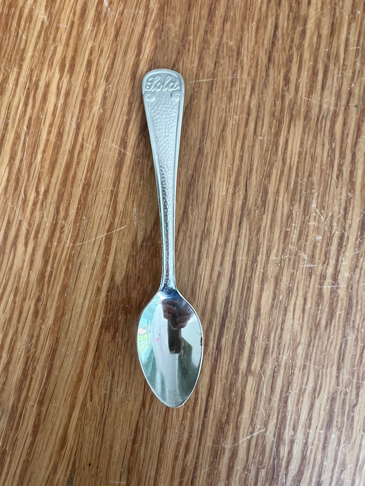 Vintage Sola theelepeltje 9cm lang met gehamerd handvat, Ophalen of Verzenden
