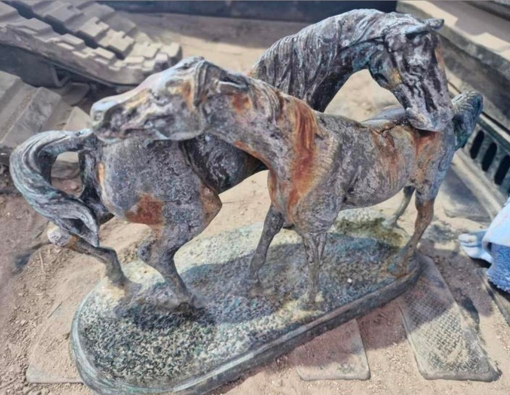 Antiek Bronzen Beeld van Twee Paarden met Mooie Patina, Ophalen, Brons