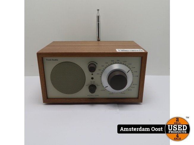 Tivoli Audio Model One Radio | in Nette Staat, Tivoli, Zo goed als nieuw, https://tivoliaudio.eu/nl_nl/contact, 160 North Washington Street, Suite 350, Boston, MA 02114, Verenigde Staten