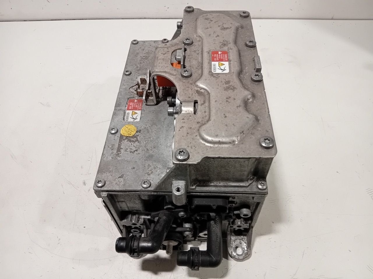 Converter Volkswagen Passat, Onderdelen@venauto.nl, Van der Ven Autorecycling B.V., Gebruikt, Ettenseweg 76, 4706 PB Roosendaal, The Netherlands
