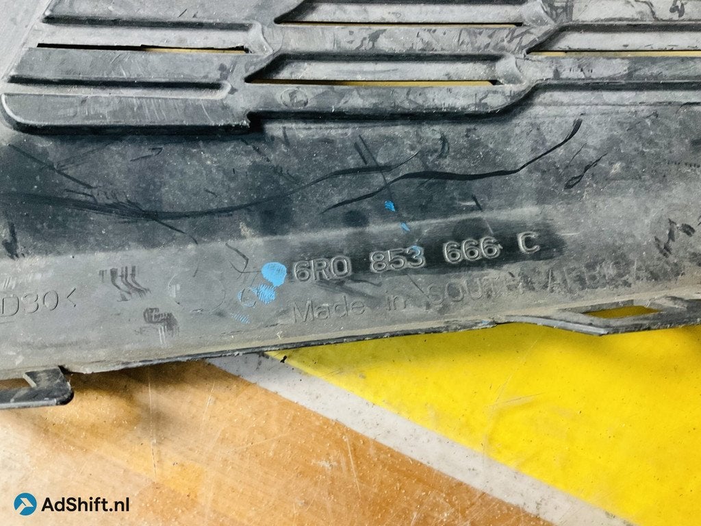 Grill Volkswagen Polo 6R 2007-2013 Rechts Rooster Gril 2-R1-