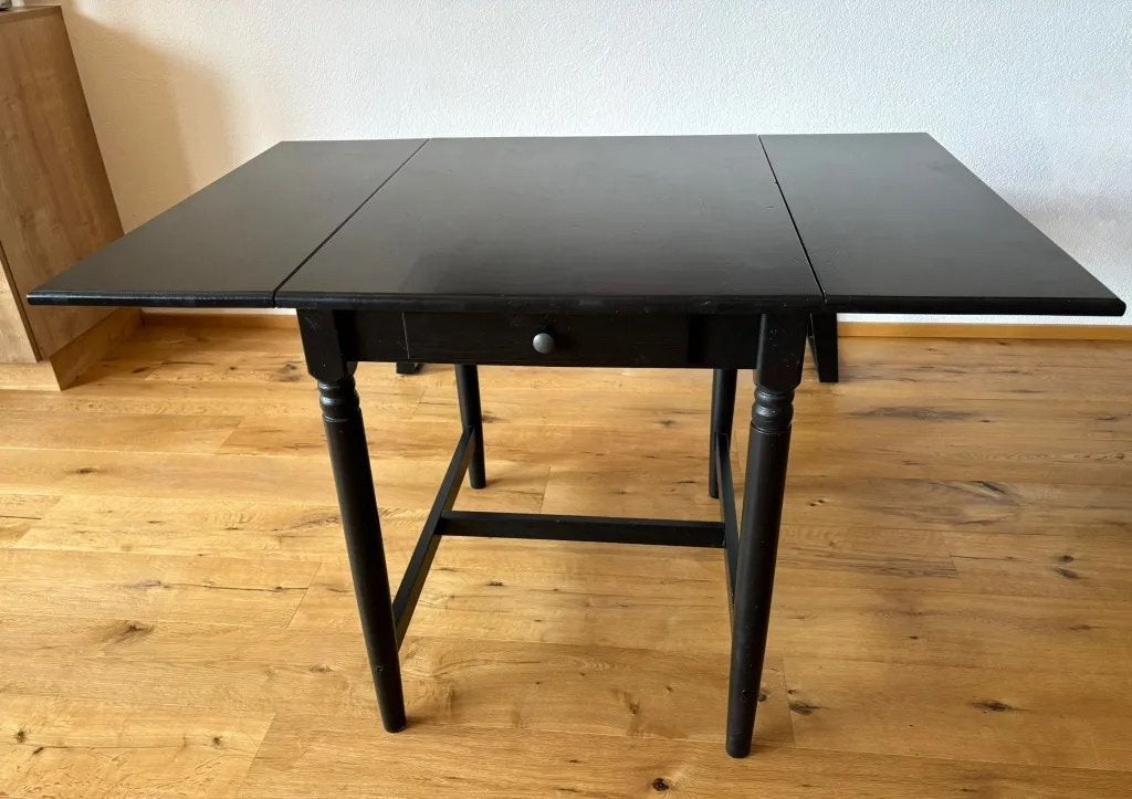 IKEA Ingatorp klaptafel / compact bureau / eettafel zwart, Huis en Inrichting, Tafels | Eettafels, Ophalen, Gebruikt, 100 tot 150 cm