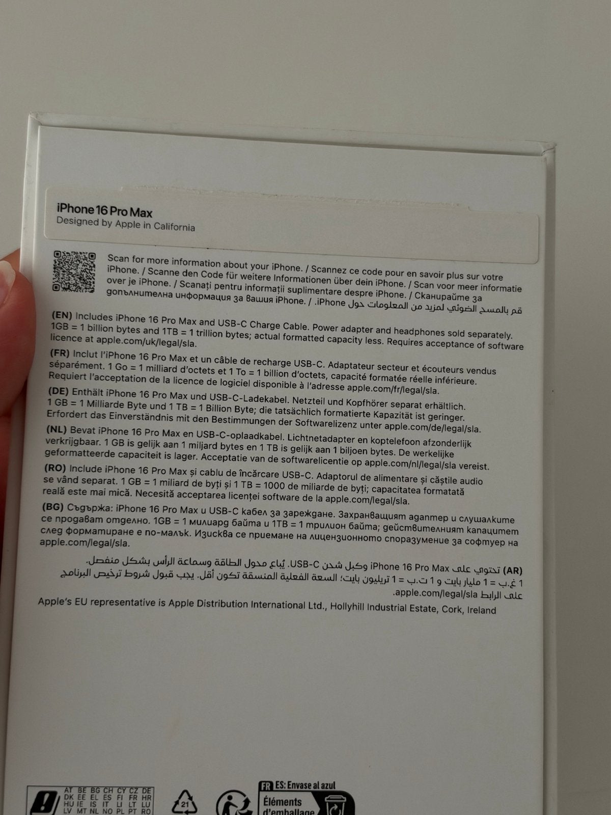 Foto 4 van Apple iPhone 16 Pro Max 256GB Zwart - Zo goed als nieuw