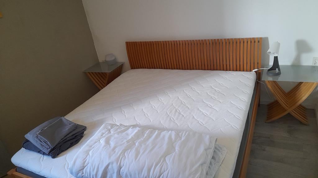 Bed met nachtkastjes 180x200, Huis en Inrichting, Slaapkamer | Bedden, Gebruikt, Bruin, Tweepersoons, Ophalen of Verzenden