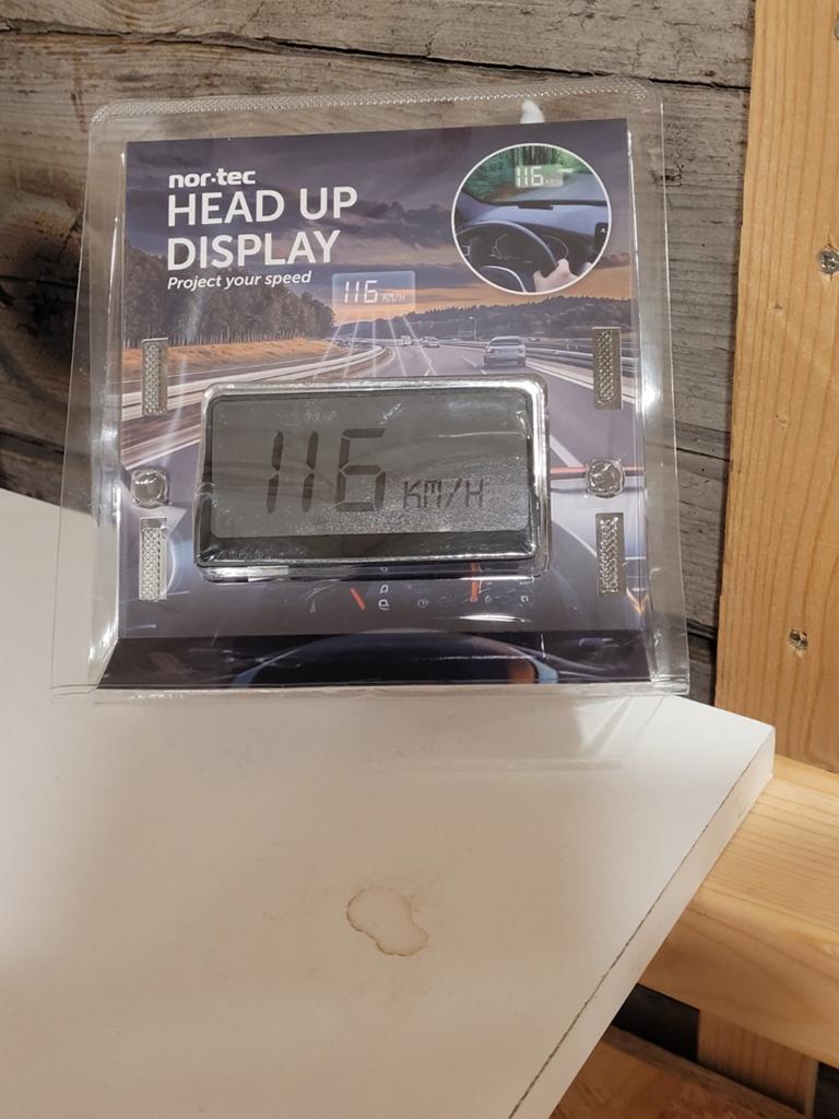 Nor-Tec Head Up Display - Projecteer je snelheid, Info@nor-tec.com, Company A/S, Kordager 31, 6000 Kolding, Nieuw, Nor-Tec