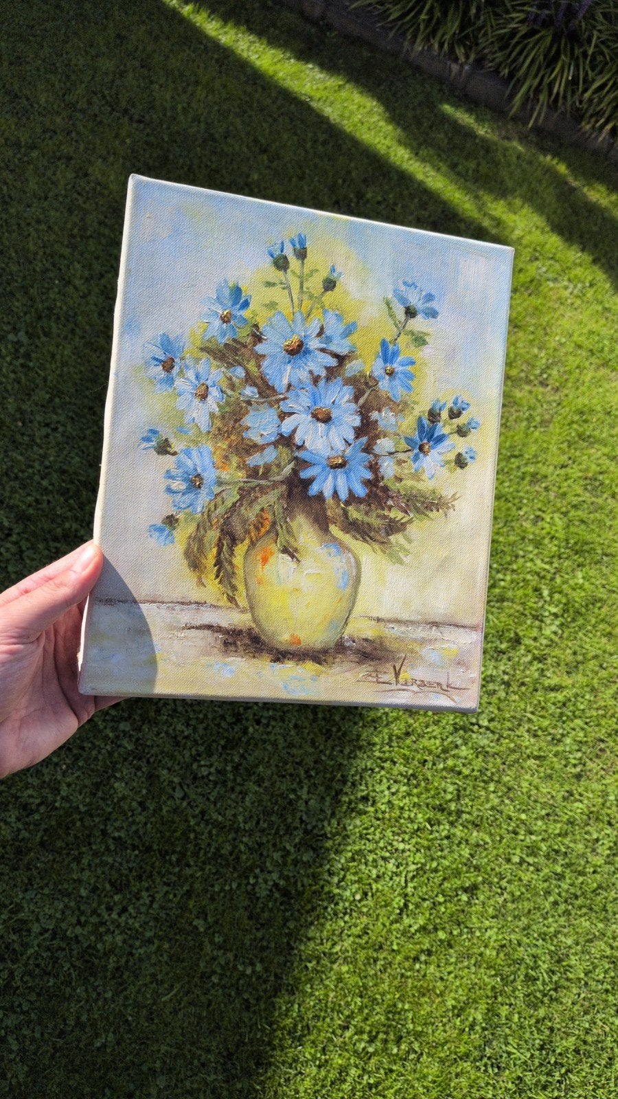 Schilderij met lijst: Blauwe bloemen in vaas, Bloemen, Doek, Ophalen of Verzenden, Olieverf