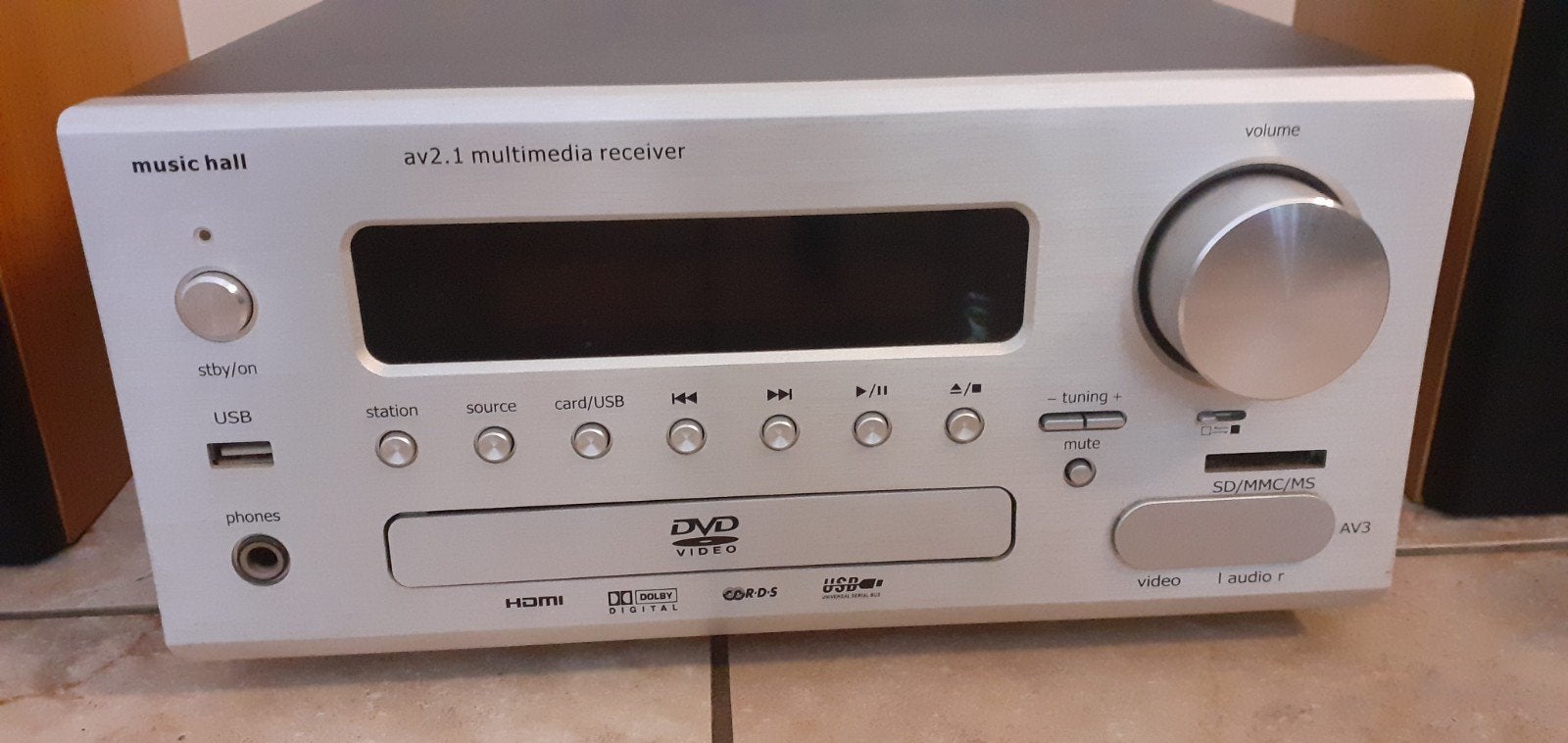 Music Hall AV2.1 Multimedia Receiver met Tannoy Speakers, Ophalen