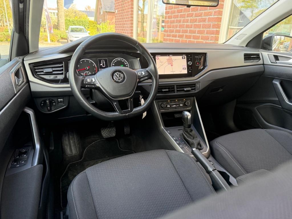 Volkswagen Polo 1.0 TSI Comf.l. Bus Automaat TREKHAAK / 17 I, Stof, Gebruikt, 95 pk, Origineel Nederlands