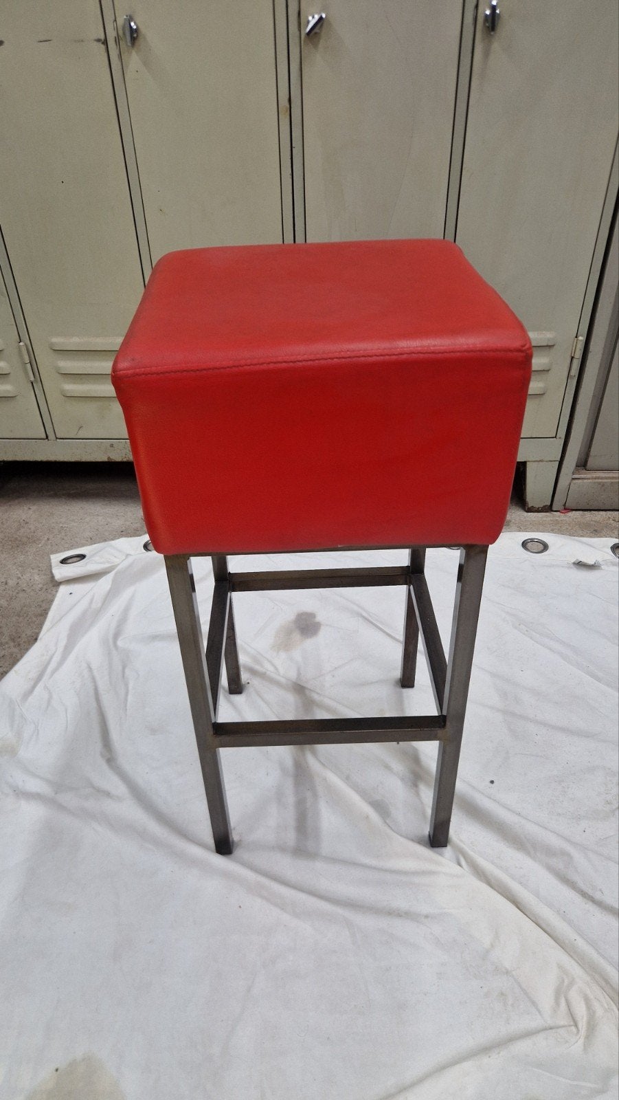 Barkrukken 7 stuks. Rood., Ophalen