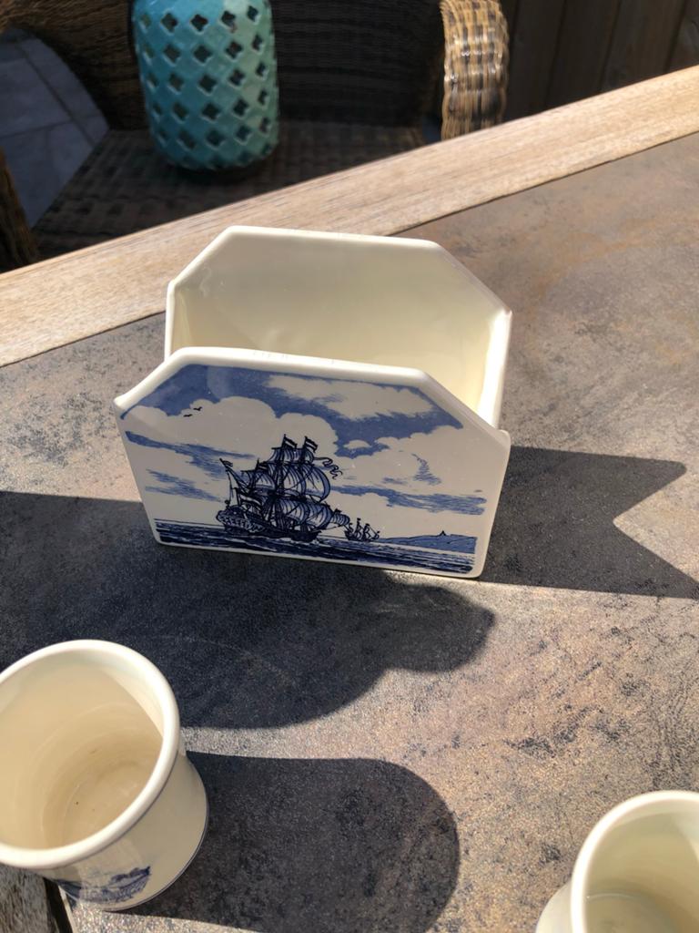 Grote collectie Delfts Blauw aardewerk, Ophalen