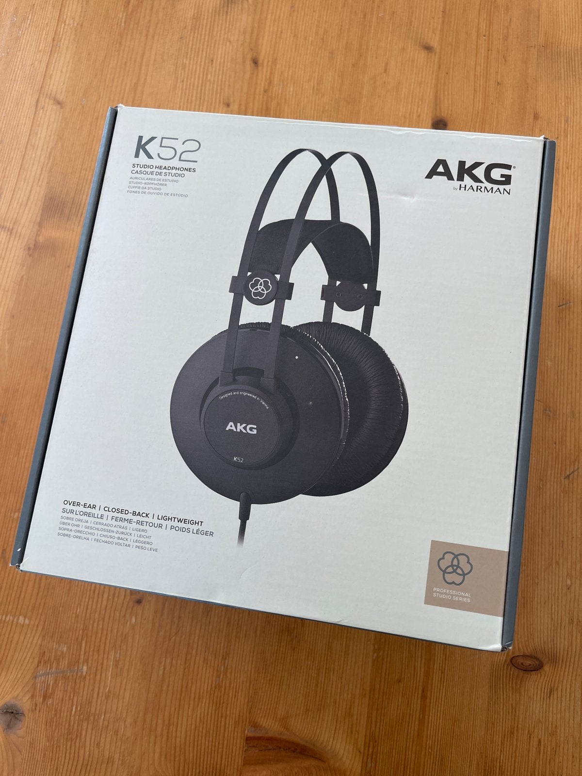 AKG K52 Over-ear Studio Hoofdtelefoon - Nieuwstaat