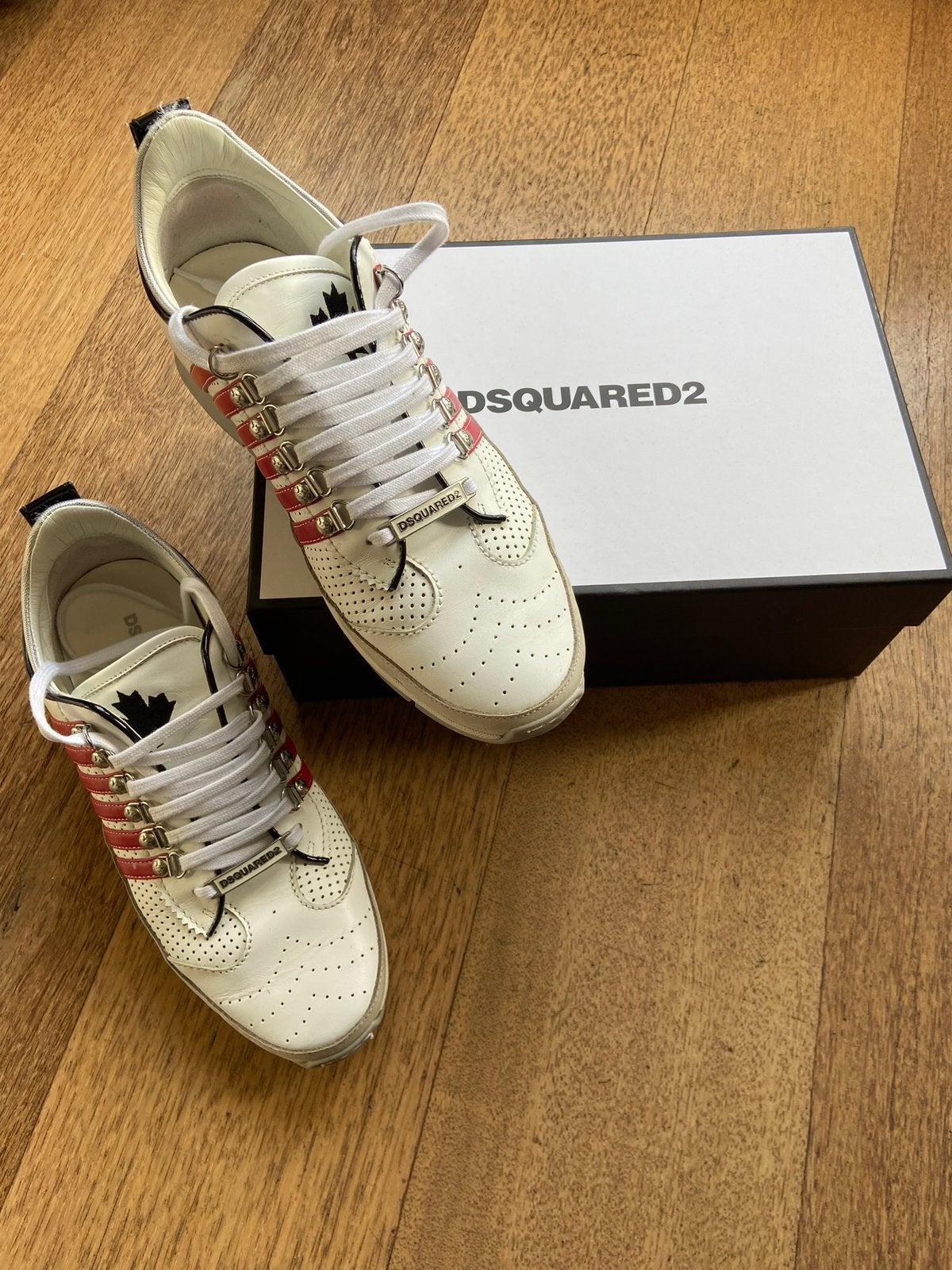 DSQUARED2 sneakers, Wit, Ophalen of Verzenden, Sneakers of Gympen, Zo goed als nieuw