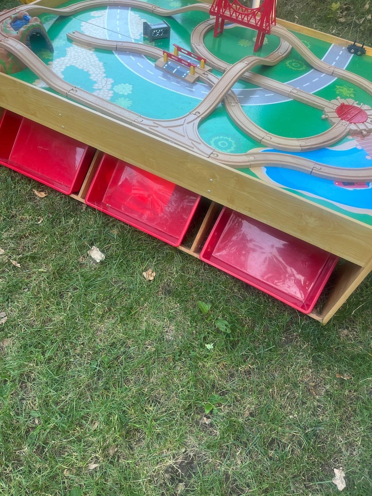 Kidkraft Speel- en Treintafel, Ophalen, Gebruikt, Bouwen