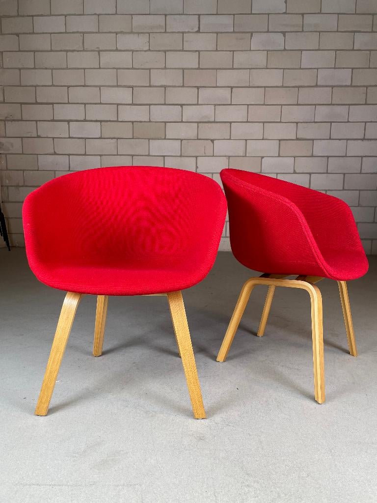 Hay About A Chair Stoel (Laag Model), Huis en Inrichting, Stoelen, Ophalen, Gebruikt, X, Rood