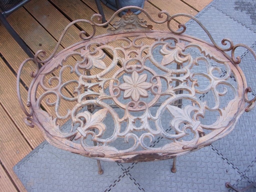 Antieke gietijzeren tuintafel - ovaal, decoratief, Ophalen