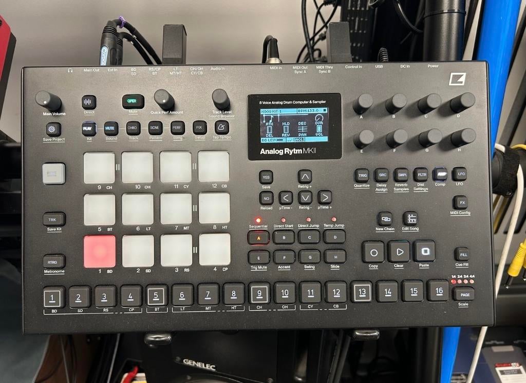 Elektron Analog Rytm MKII - Analoge Drummachine & Sampler, Overige merken, Gebruikt, Met midi-aansluiting, Overige aantallen