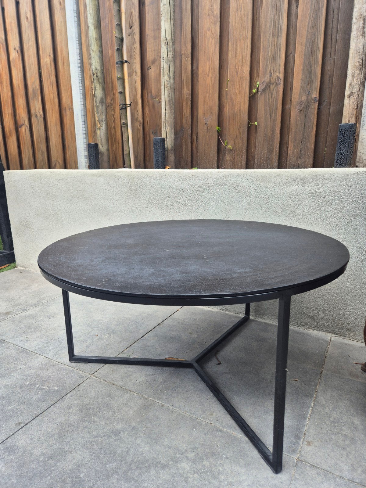 Metalen tafeltje, Huis en Inrichting, Tafels | Salontafels, Ophalen, Rond, 50 tot 100 cm, 50 tot 100 cm