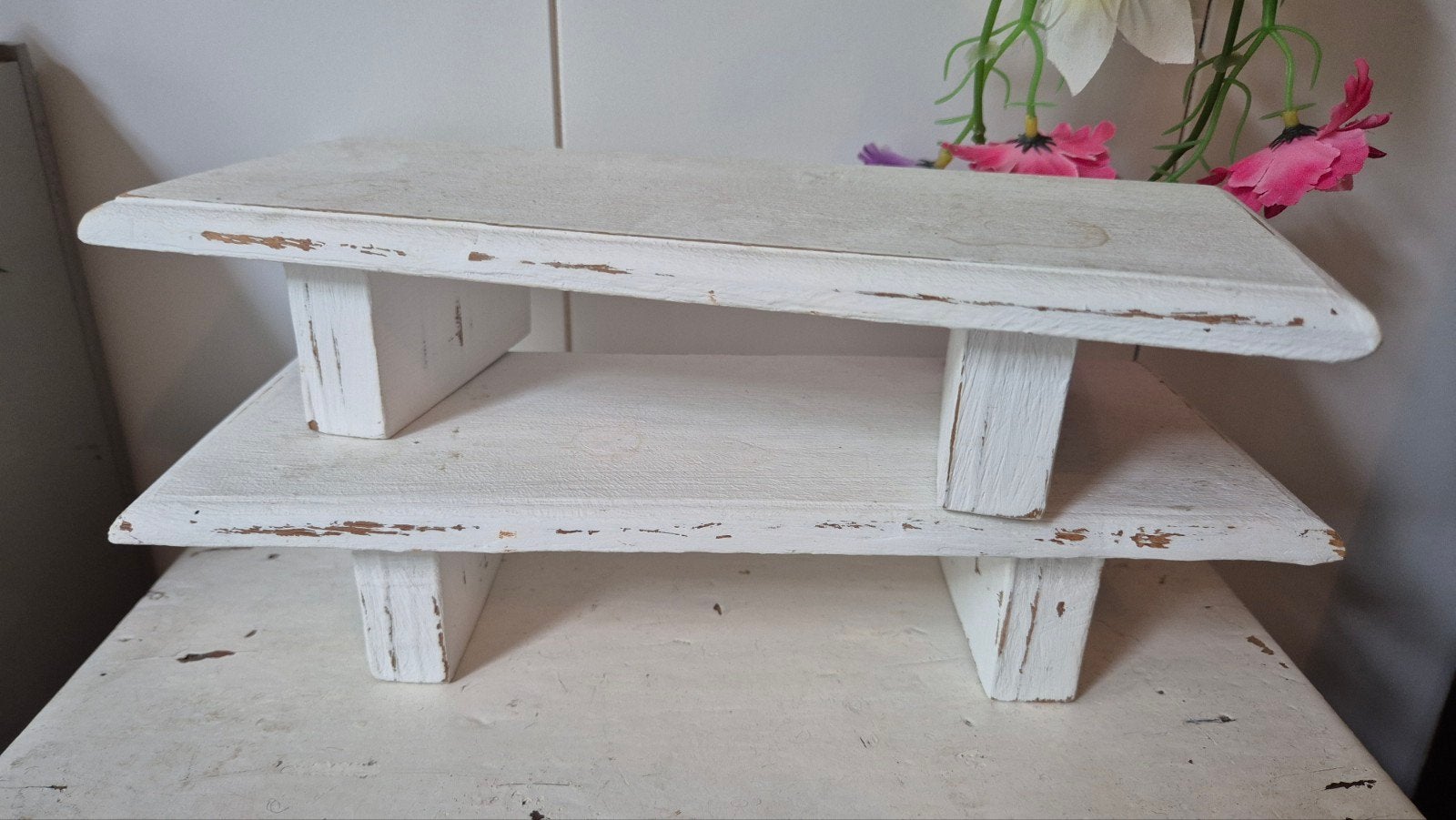 Set van 2 brocante houten versterbank krukjes/ plantentafelt, Antiek en Kunst, Ophalen of Verzenden