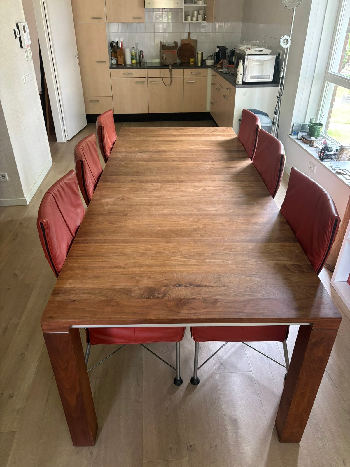 Leolux notenhouten eettaafel (240-100cm), Ophalen of Verzenden