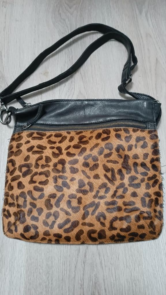 CROSS BODY TAS, Sieraden, Tassen en Uiterlijk, Tassen | Damestassen, Verzenden, Zo goed als nieuw, Schoudertasje
