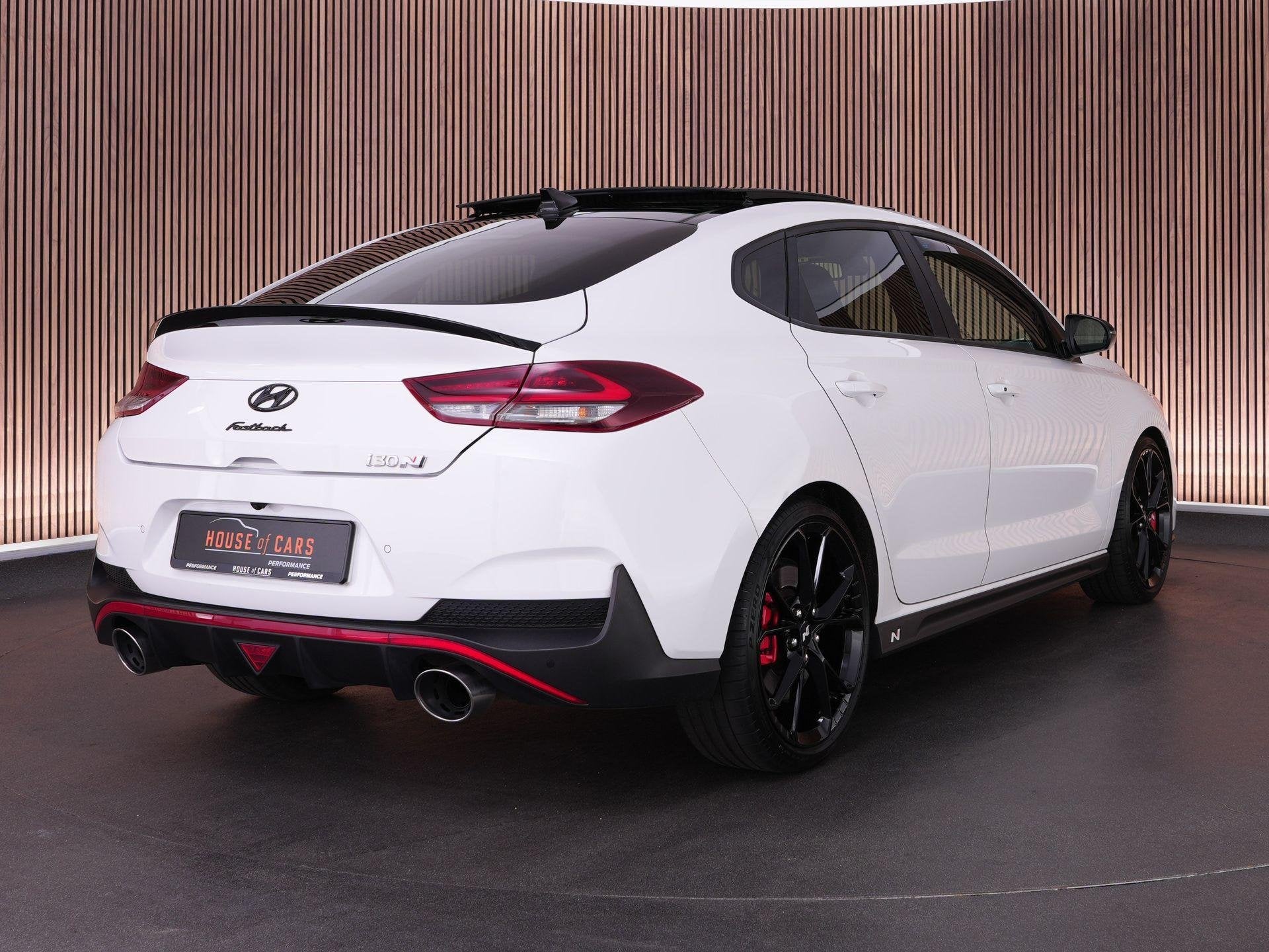 Hyundai i30 Fastback N2 Performance 2.0 280pk T-GDI DCT Fast, Stof, Gebruikt, Zwart, 4 cilinders