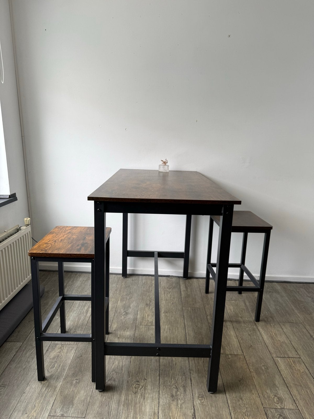 Bartafel met 2 krukken - Industrieel design, 100 tot 150 cm, Tot twee personen, Zo goed als nieuw, Rechthoekig