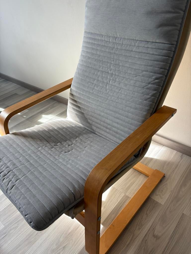 💥IKEA Poäng stoel + voetenbank 💥Relax Zitten💥, Ophalen, 75 tot 100 cm, Zo goed als nieuw, Stof