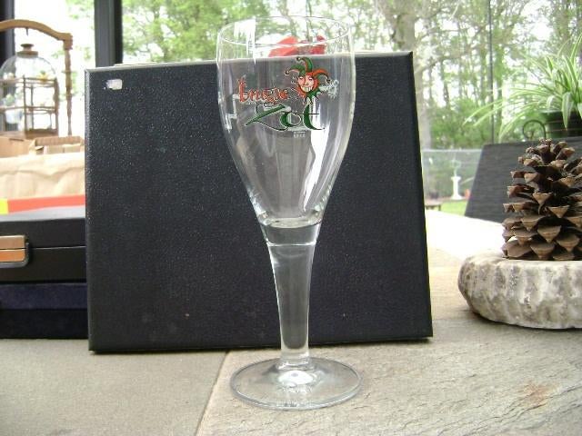 Speciaal bierglas van "Brugse Zot", Verzamelen, Biermerken, Ophalen of Verzenden, Nieuw, Glas of Glazen, Overige merken