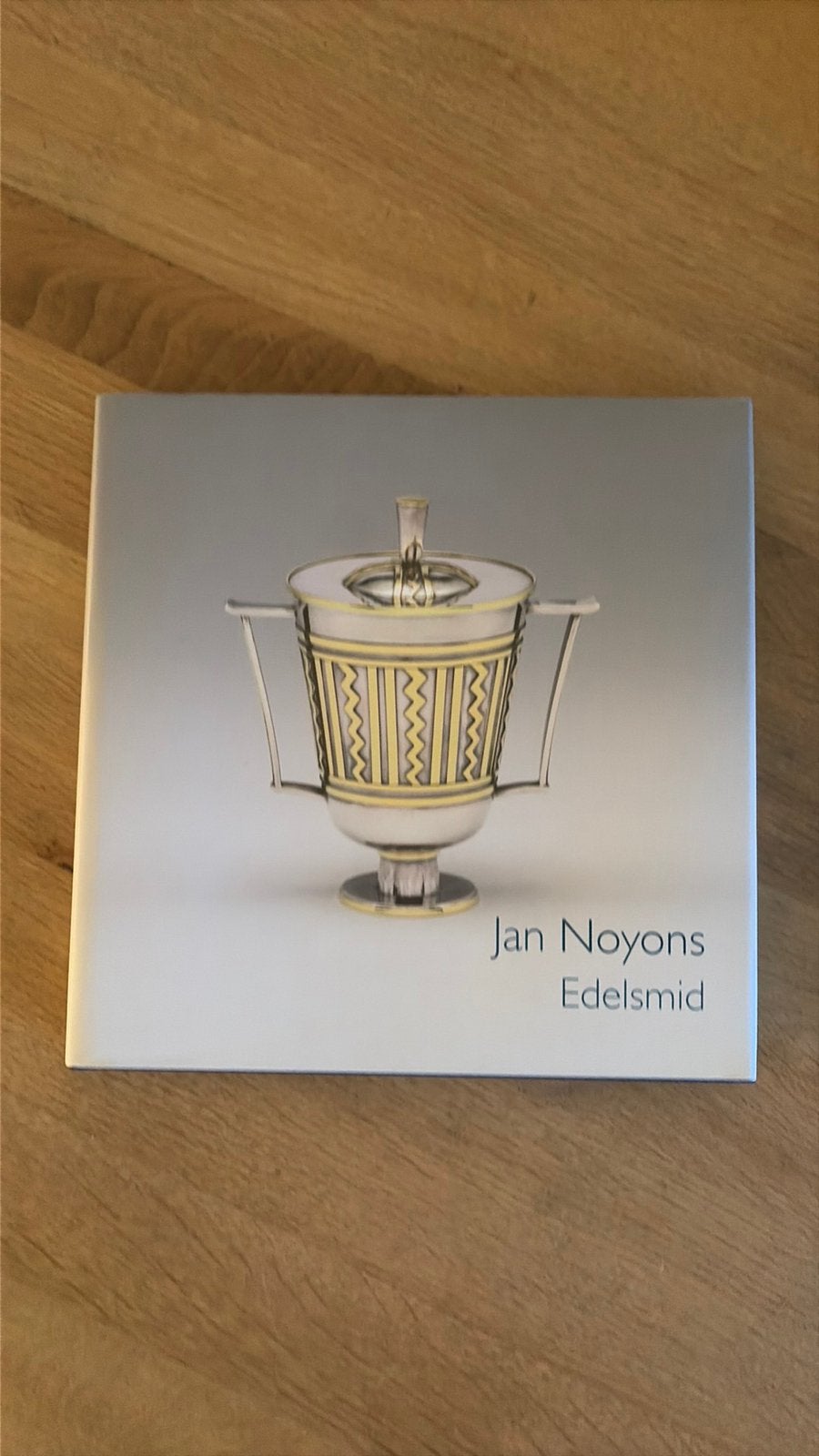 Edelsmid - Jan Noyons - J.J. Luijt, Ophalen of Verzenden, Gelezen, Beeldhouwkunst