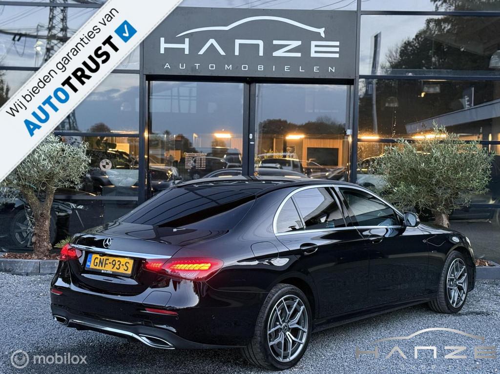 Mercedes E-klasse E300e 2×AMG|Pano|Widescreen|ACC|Lane, Achterwielaandrijving, Gebruikt, 4 cilinders, Met garantie (alle)