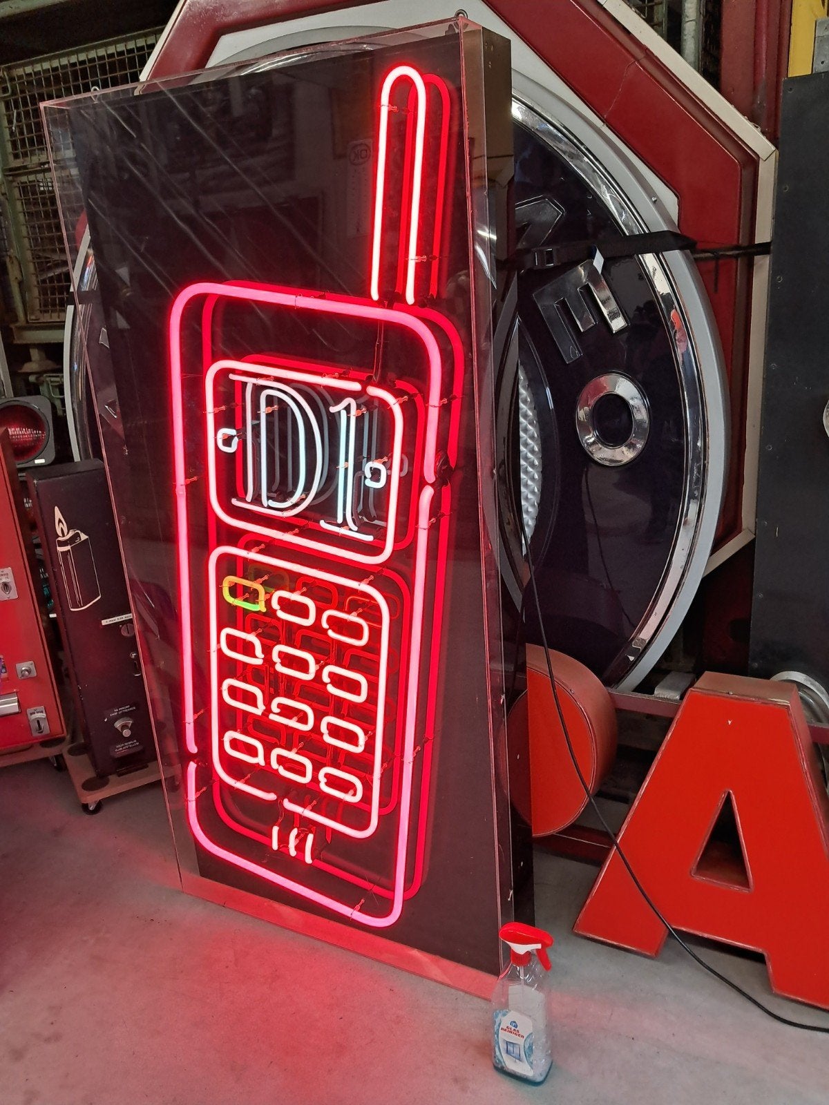 Oude 155cm grote Telefoon Neon Lichtreclame in 5 kleuren., Ophalen, Eu, Gebruikt, Eu