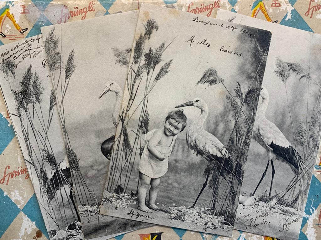 1903-1904 4x Baby met ooievaar (GO), Verzamelen, Ansichtkaarten | Themakaarten, Ophalen of Verzenden, Voor 1920, Gelopen, Kinderen