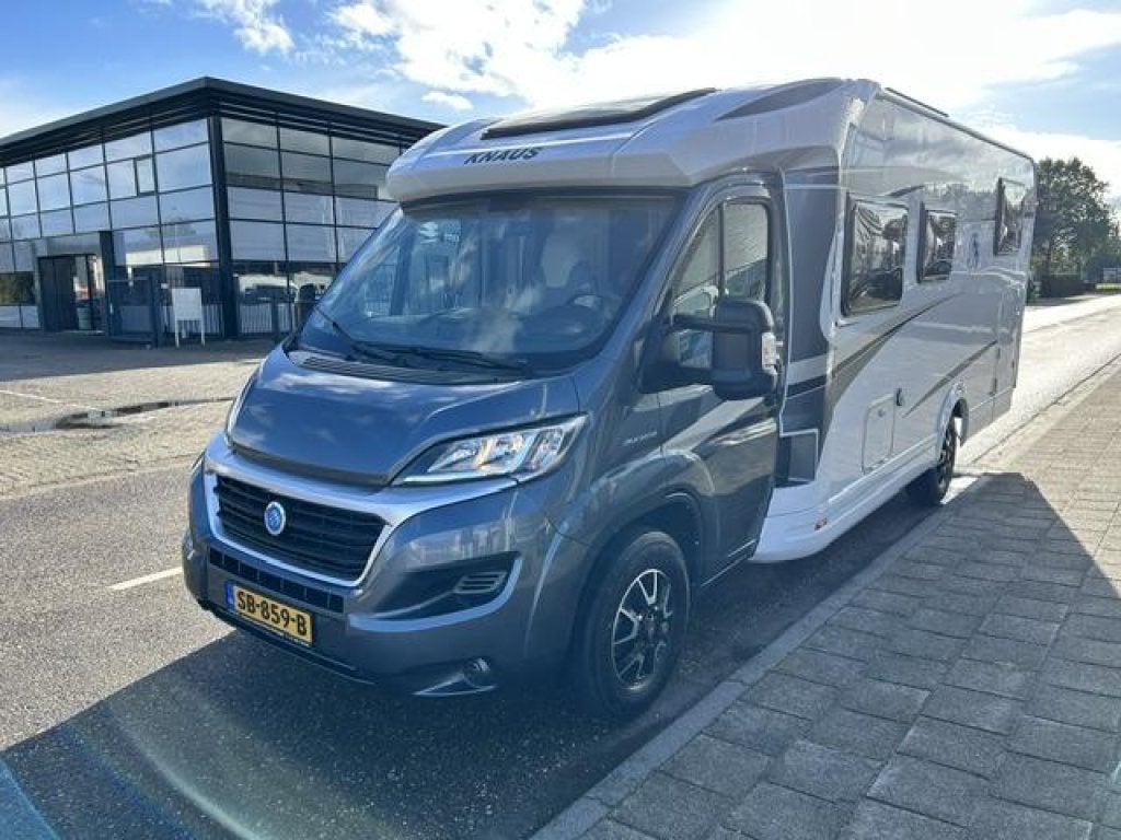 Knaus Sky TI, Half-automaat, Tot en met 2, 6 tot 7 meter, Bedrijf