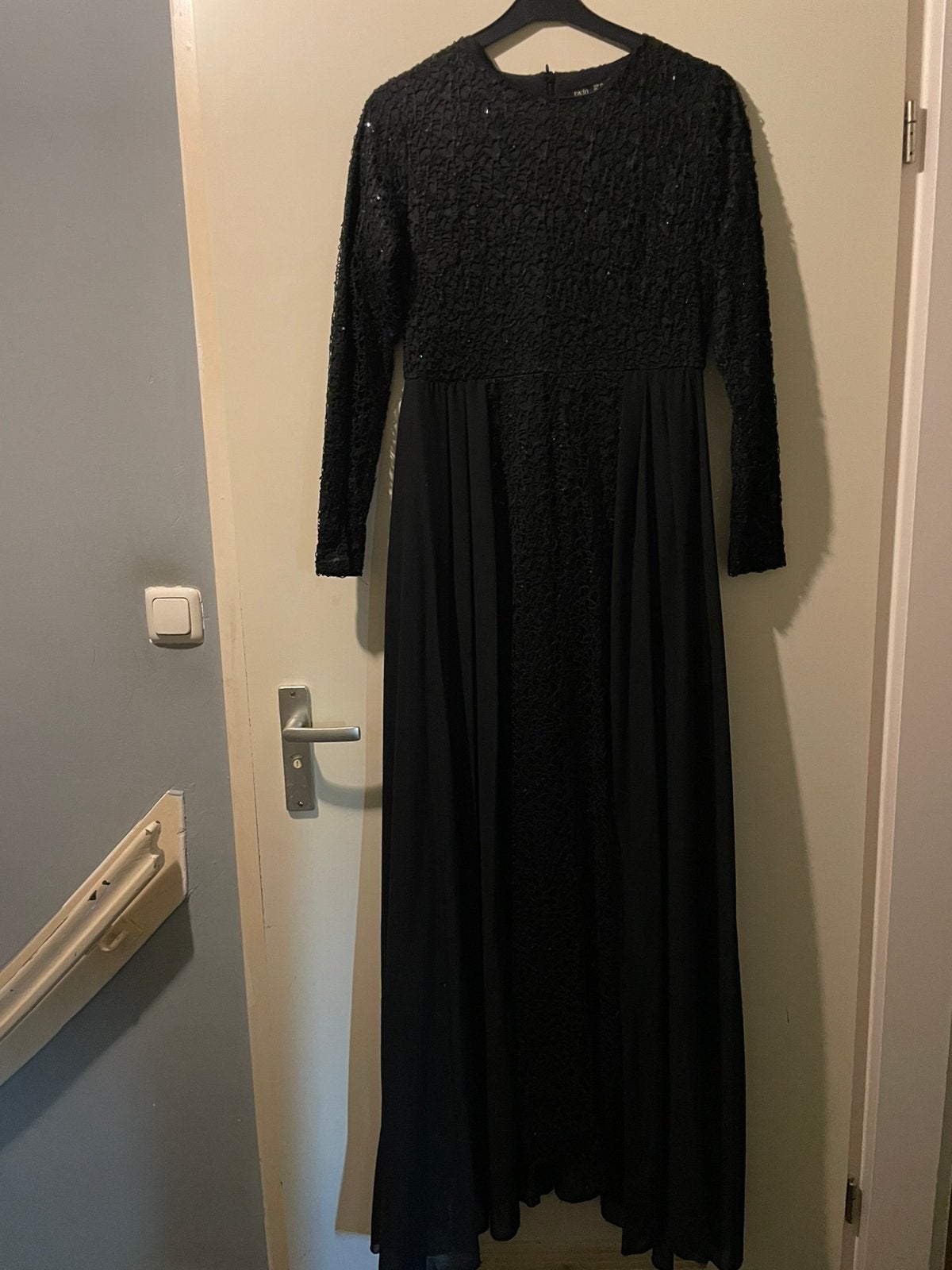 Laatste ‼️ mooie lange zwarte galajurk te koop nieuw ‼️‼️, Kleding | Dames, Gelegenheidskleding, Nieuw, Galajurk, Maat 42/44 (L)