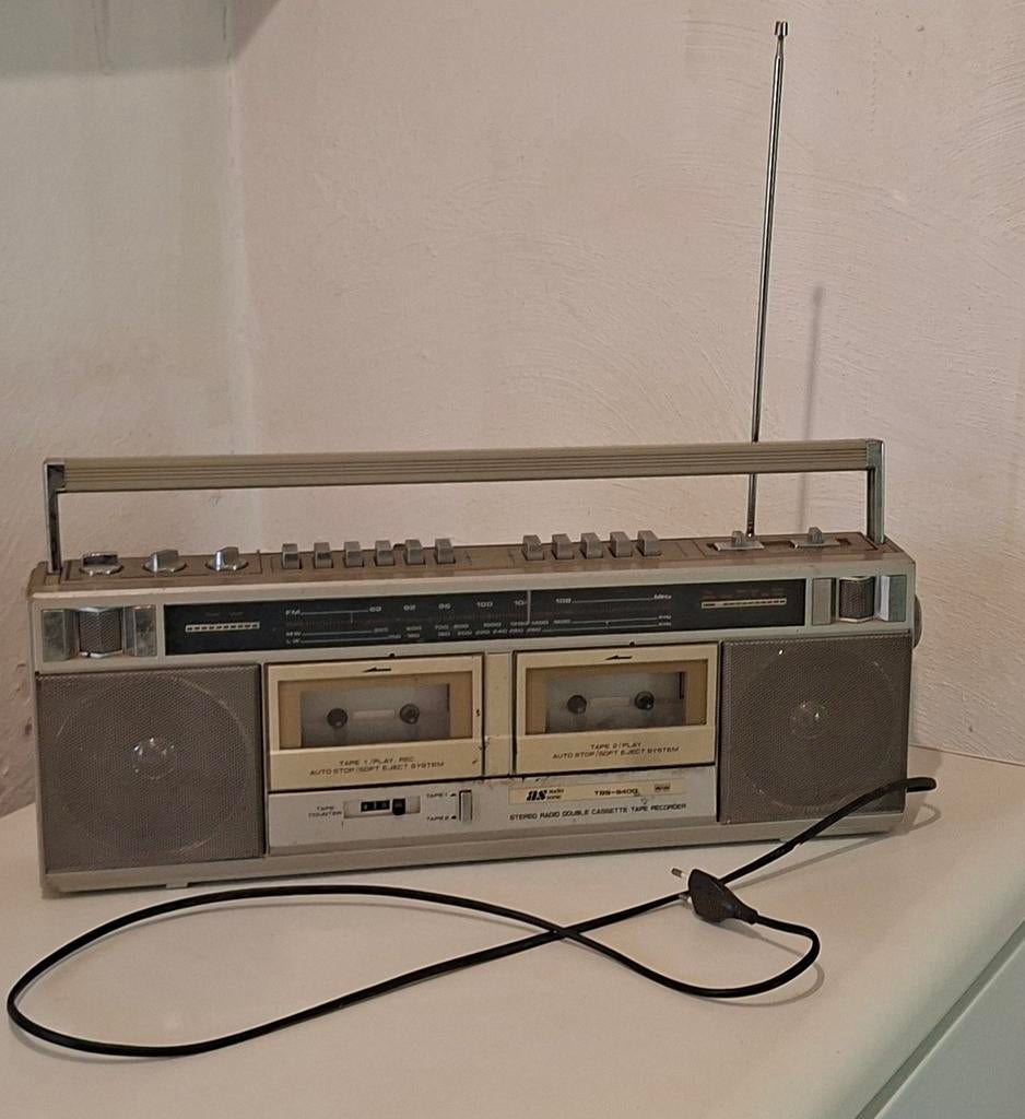 Audiosonic draagbare radio met dubbele cassette speler, Ophalen, Niet werkend, Radio