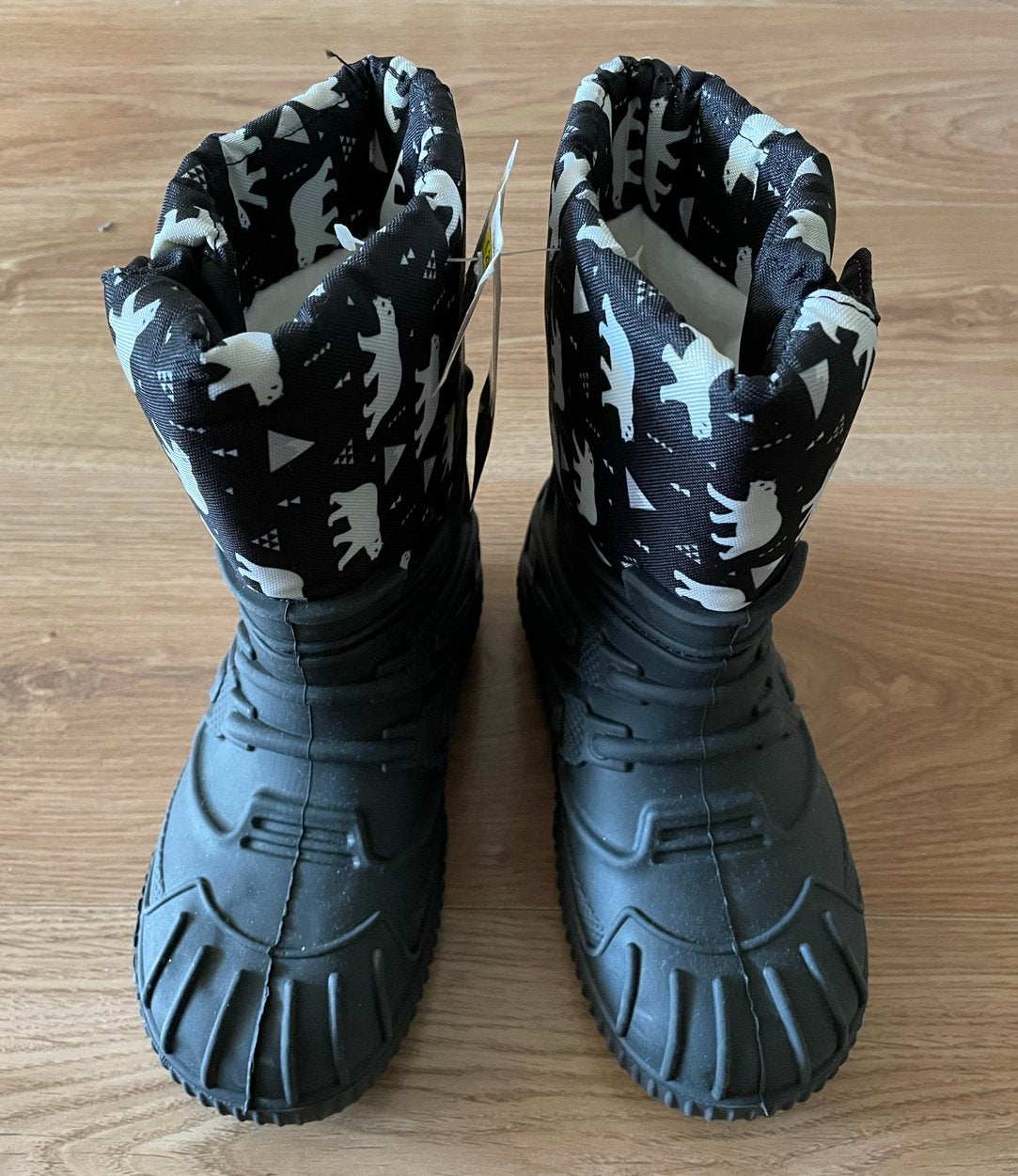 Nieuwe snowboots maat 30 - Zwart met ijsberenprint, Ophalen of Verzenden, Nieuw, Jongen of Meisje, Laarzen