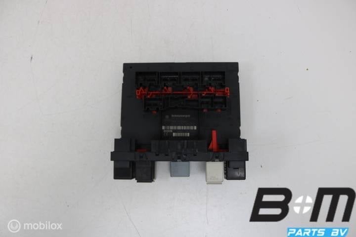 BCM (Boordnetregelapparaat) VW Golf 5 3C0937049E, Gebruikt