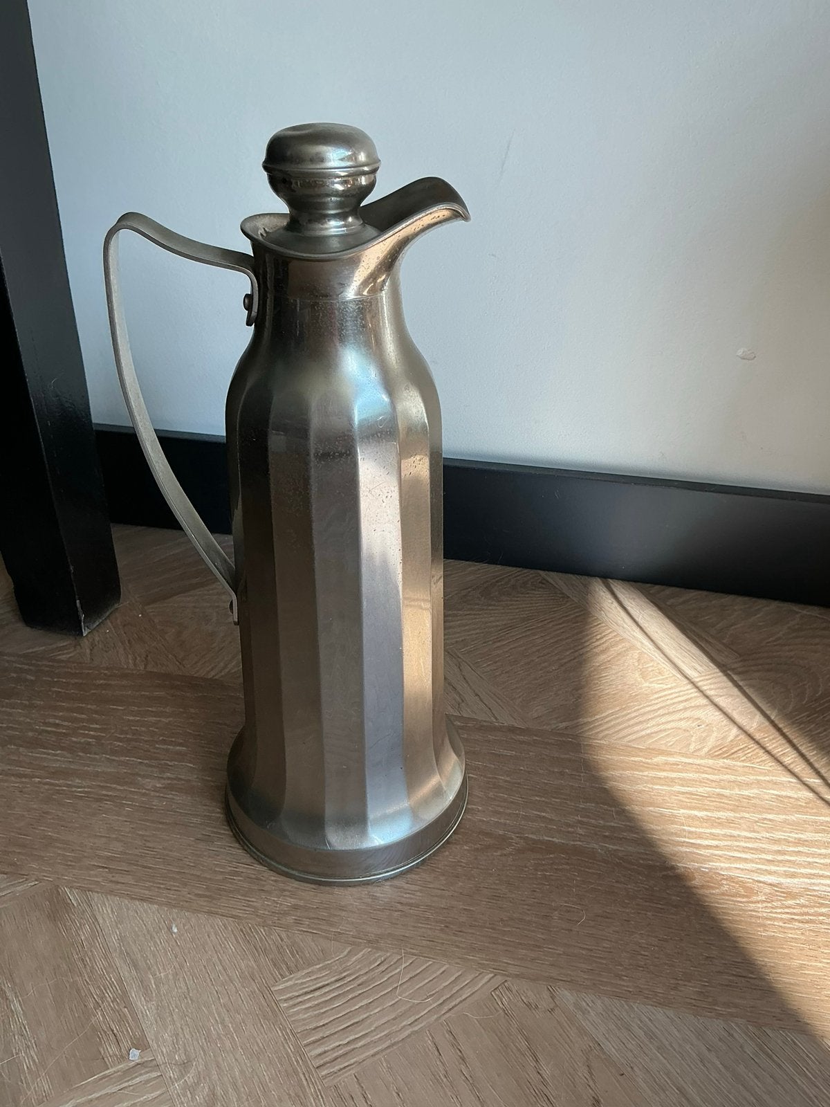 Antieke thermoskan met kurken stop, Verzenden