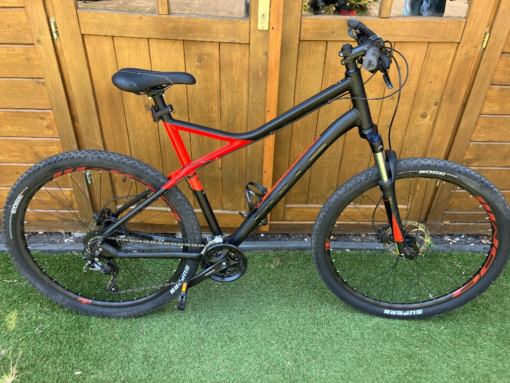 Mountainbike BULLS Sharptrail 3, Fietsen en Brommers, 57 cm of meer, Hardtail, Zo goed als nieuw, Dames