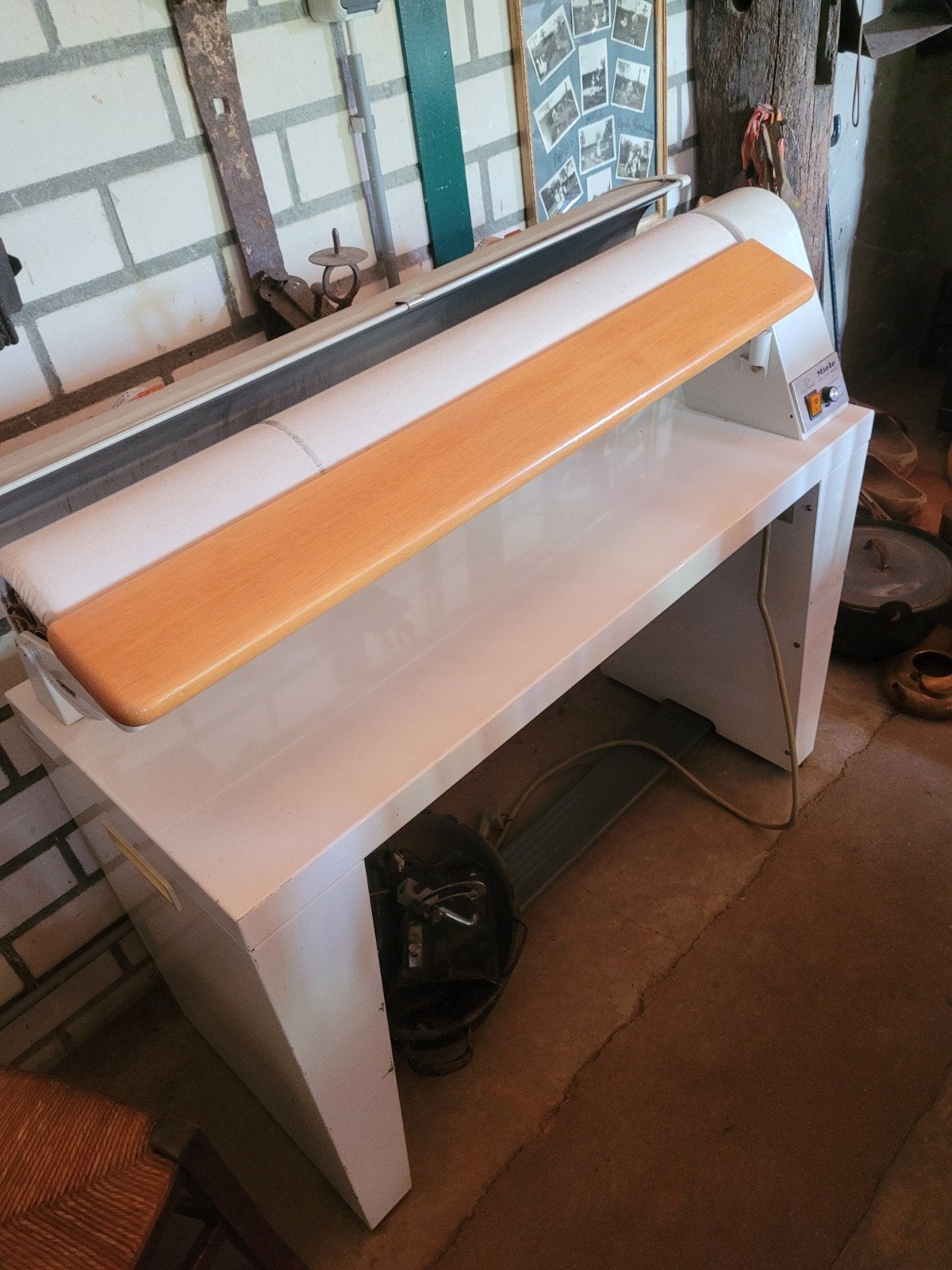 Miele De Luxe B 856 Mangelstrijkijzer - Zo goed als nieuw, Witgoed en Apparatuur, Strijkijzers en Strijkplanken, Ophalen, Gebruikt