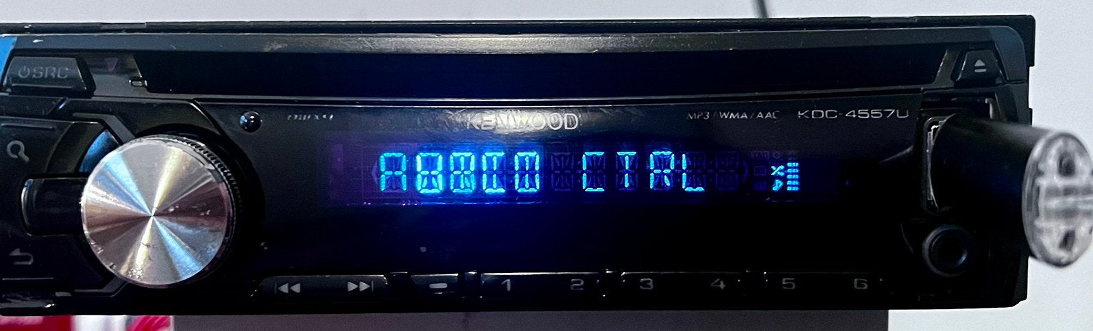 Kenwood KDC-4557U autoradio met USB EN AUX, Ophalen of Verzenden, Zo goed als nieuw