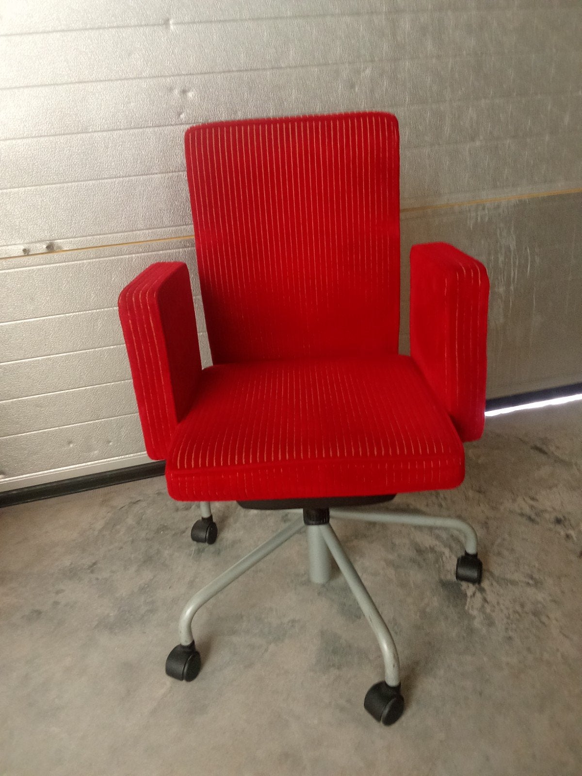 partij van 10 pub & club bureaustoelen NP €2035 ex btw p.s., ., Ophalen of Verzenden, Zo goed als nieuw, .