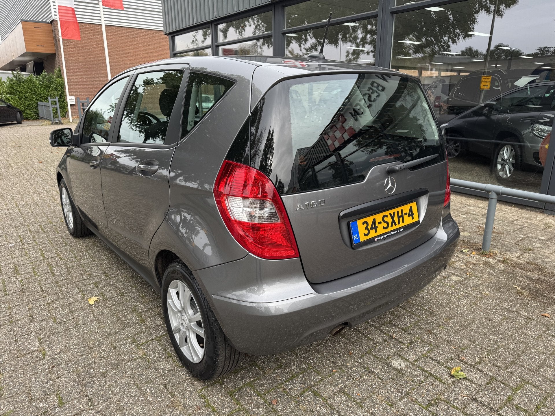 Mercedes-Benz A-Klasse 160 Business Class AUTOMAAT-AIRCO-HOG, Auto's, Euro 5, 15 km/l, 4 cilinders, Origineel Nederlands