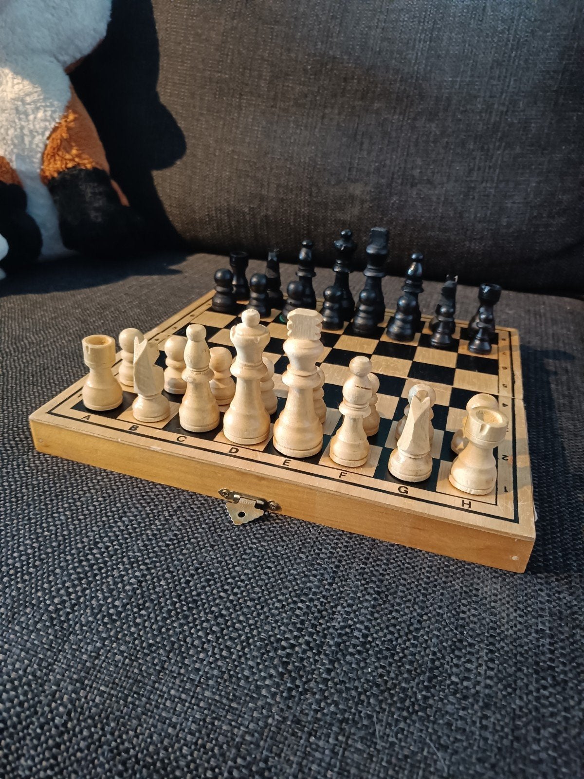 Houten opklapbaar schaakbord met houten stukken, Een of twee spelers, Ophalen of Verzenden, Gebruikt, Reisspel