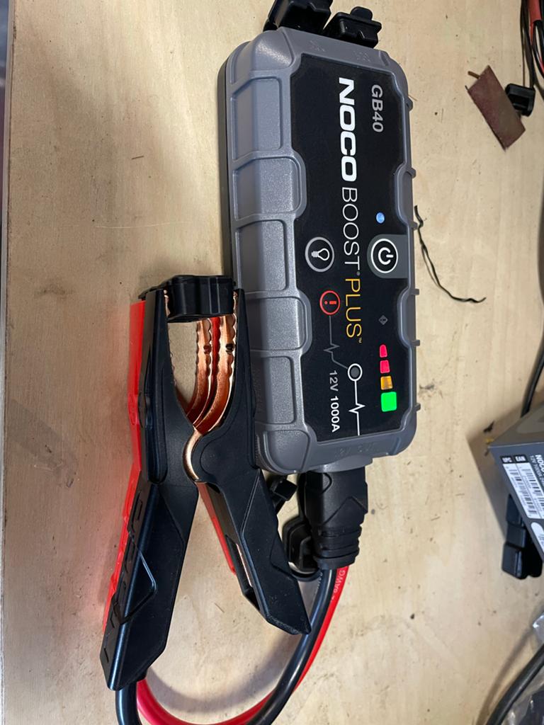 NOCO Boost Plus GB40 12V 1000A Startbooster GEBRUIKT!, Ophalen, Gebruikt