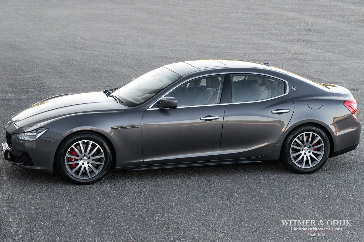 Maserati Ghibli 3.0 S Q4 (bj 2014, automaat), Auto's, Maserati, Automaat, Dealer onderhouden, Gebruikt, 1770 kg