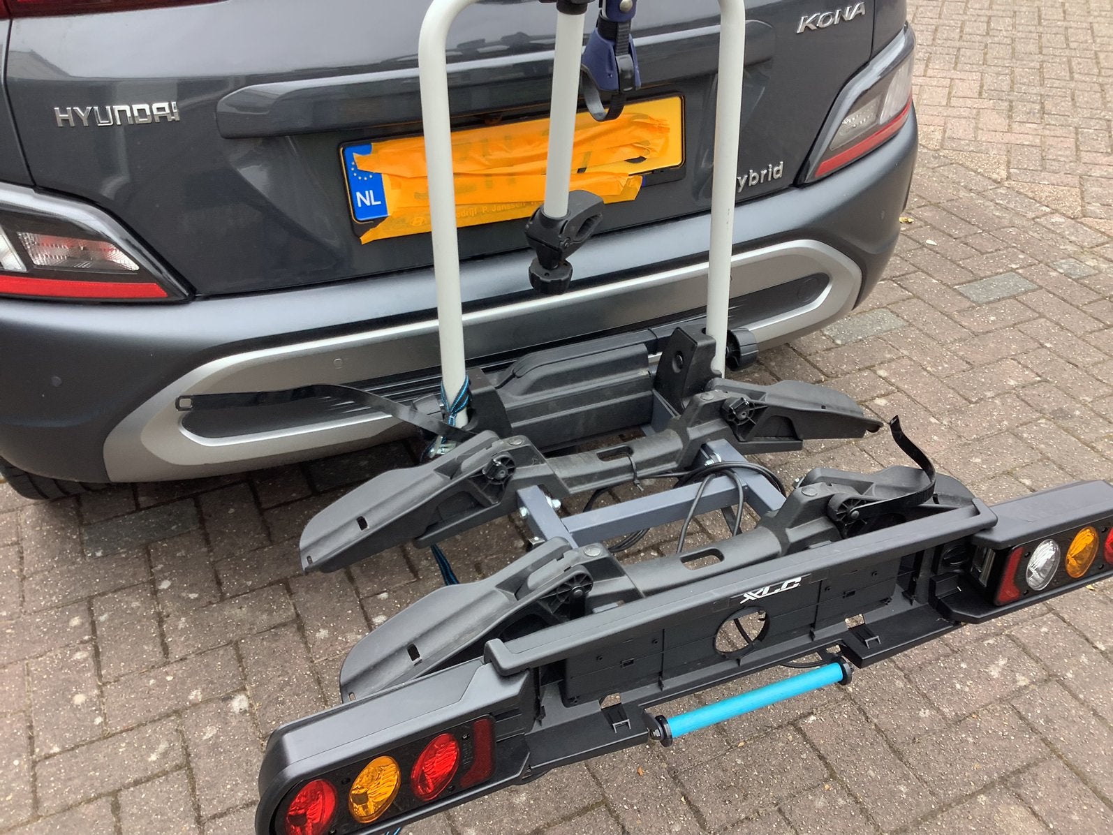 Perruzzo srl  xrl, Ophalen, Zo goed als nieuw, Trekhaakdrager