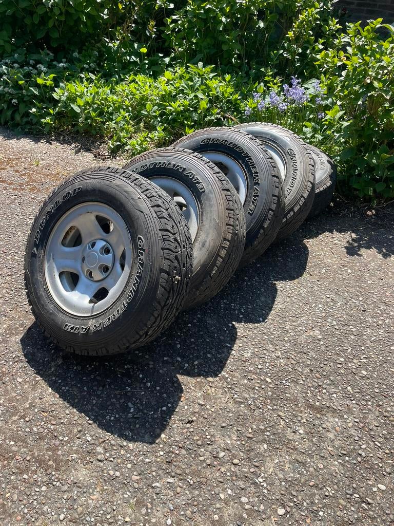 5 AT3 all terrain Jeep Wrangler banden., Ophalen of Verzenden, Zo goed als nieuw