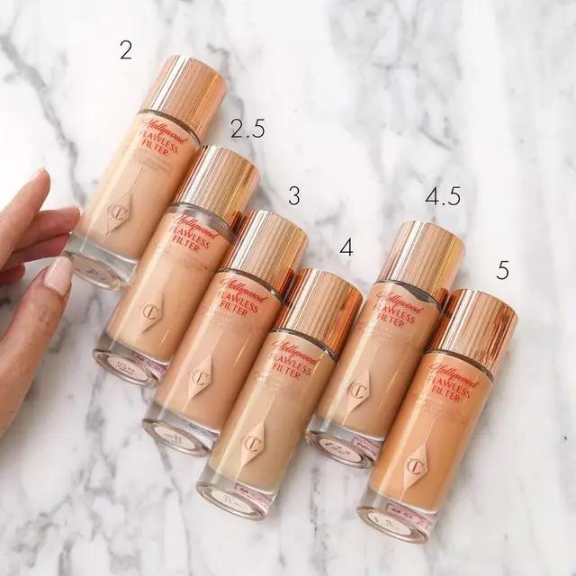 Charlotte Tilbury Flawless Filter, Gebruikt, Gehele gezicht, Beige, Ophalen of Verzenden